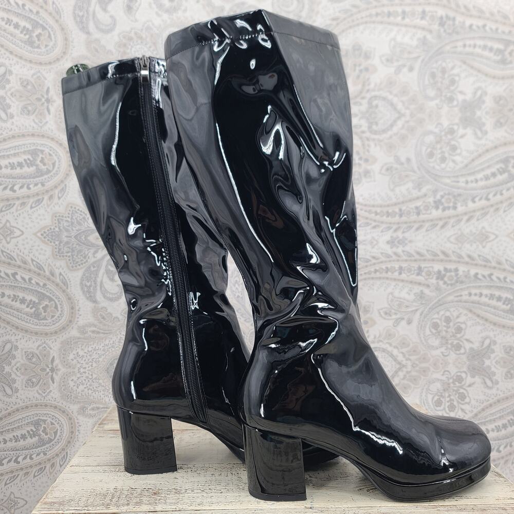 Faux patent leather black Chunky heel platform boots Size 9.5 Party Mob wife